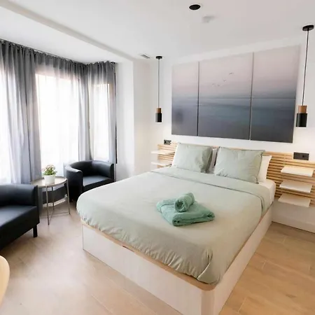 Apartamento Florencia Living Suites En Castellon Castellón de la Plana Esterno foto