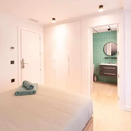 Apartamento Florencia Living Suites En Castellon Castellón de la Plana Esterno foto